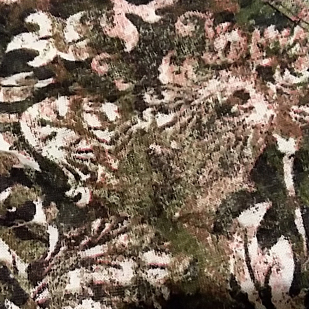 SOLD!!Beautiful top Size 2xl - Picture 5 of 5